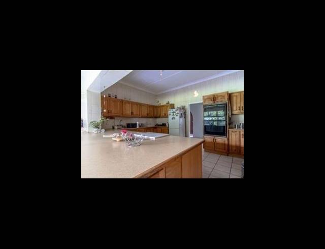 FARM FOR SALE IN RISPARK